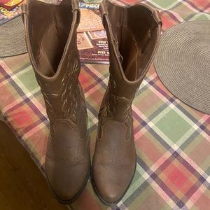 Western Cowboy or Cowgirl Boots Size M 5 L